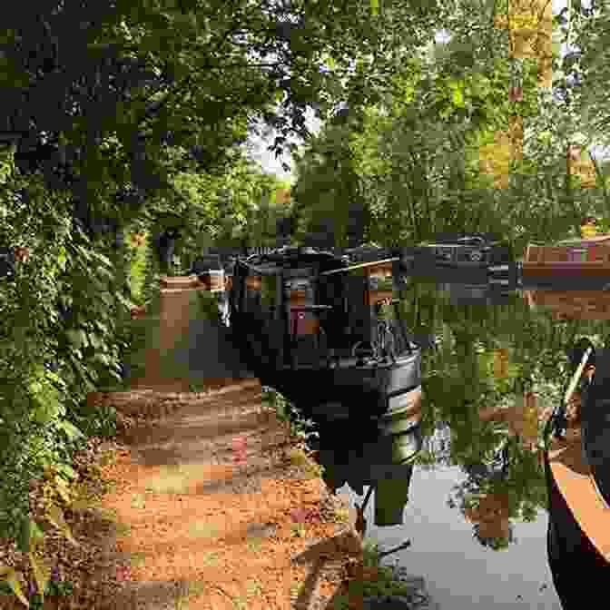 Tranquil Waters Of The Grand Union Canal In Oxford City Grand Union Oxford And The South East: For Everyone With An Interest In Britain S Canals And Rivers (Collins Nicholson Waterways Guides): Waterways Guide 1