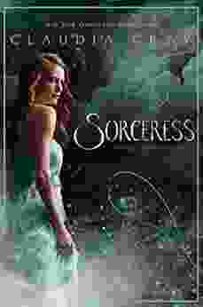 Sorceress (Spellcaster 3) Claudia Gray